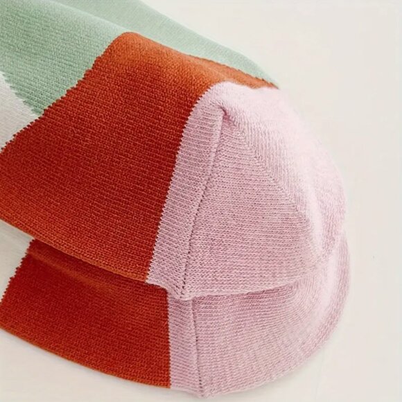 Picasso Abstract Paintings Socks - Picture 9 of 16